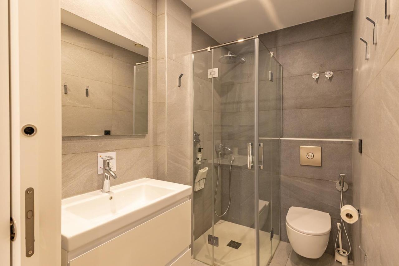 Bajeles City Center Seville Luaran gambar