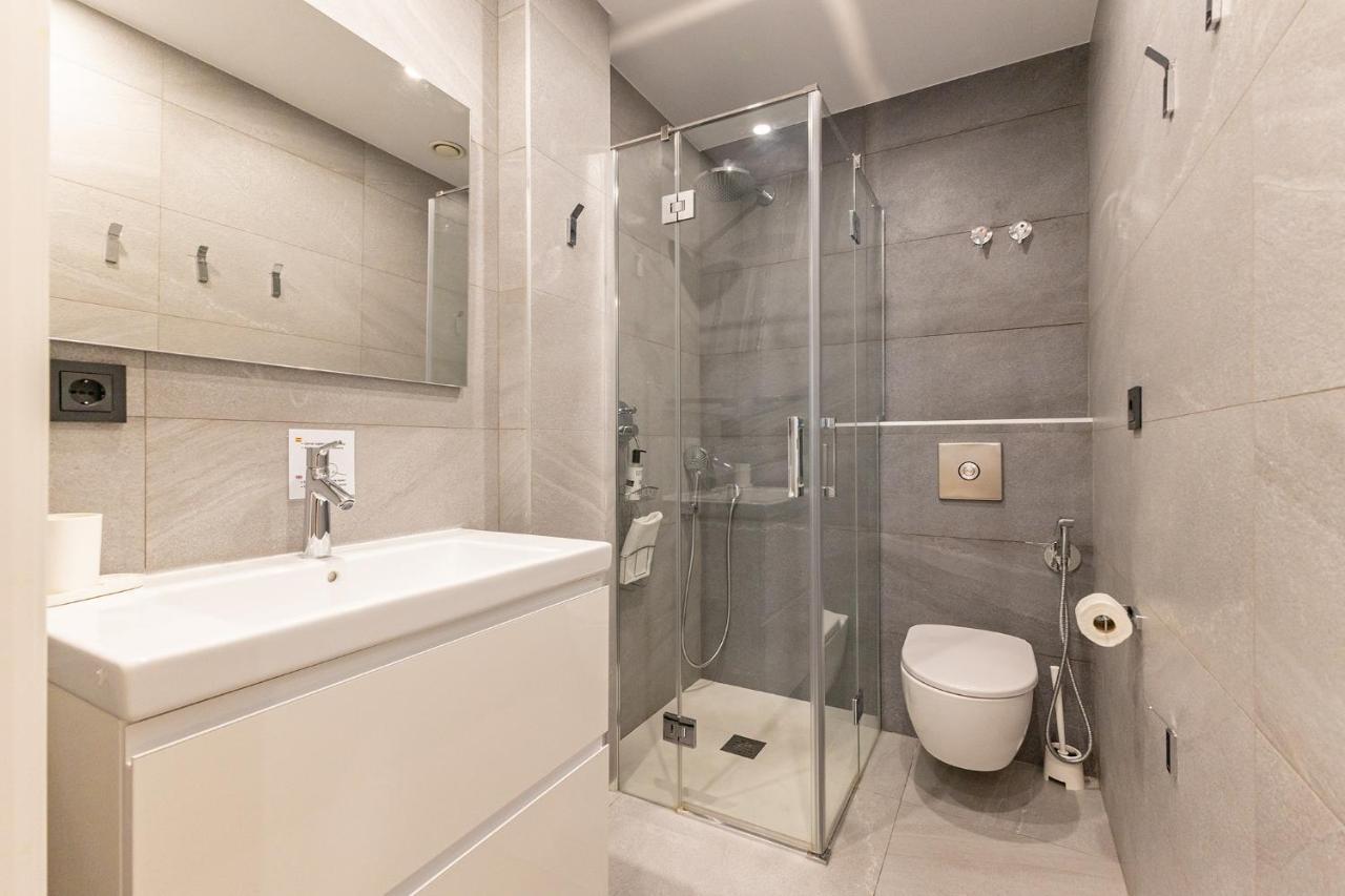 Bajeles City Center Seville Luaran gambar